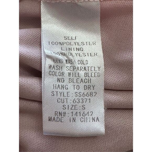 Pretty She + Sky rose and cream romper - Picture 5 of 9